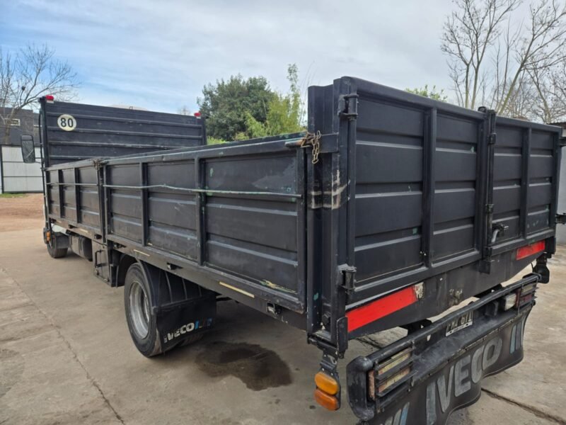 Vendo iveco daily año 2000 - muy buen estado caja 8 pallets